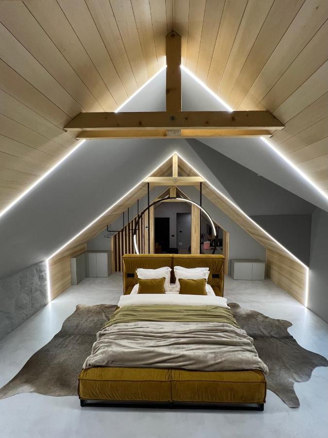 Garden Retreat Junior (Adults Only) Hotell Bran  Exteriör bild