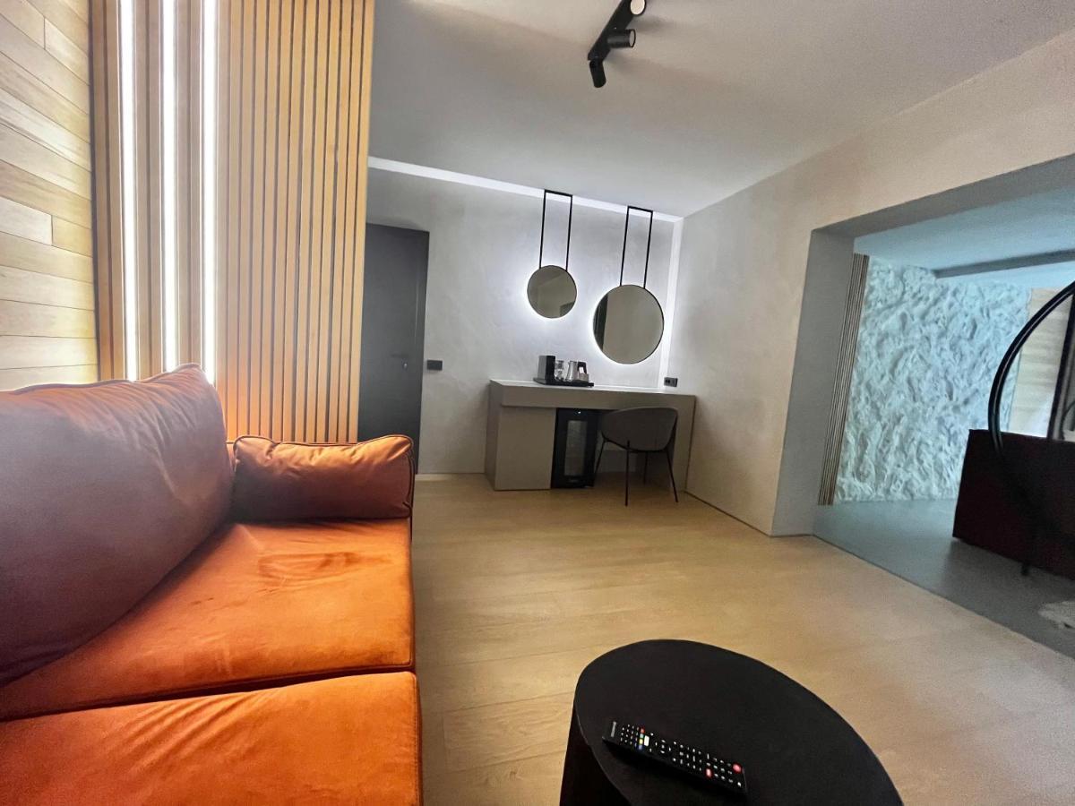 Garden Retreat Junior (Adults Only) Hotell Bran  Exteriör bild