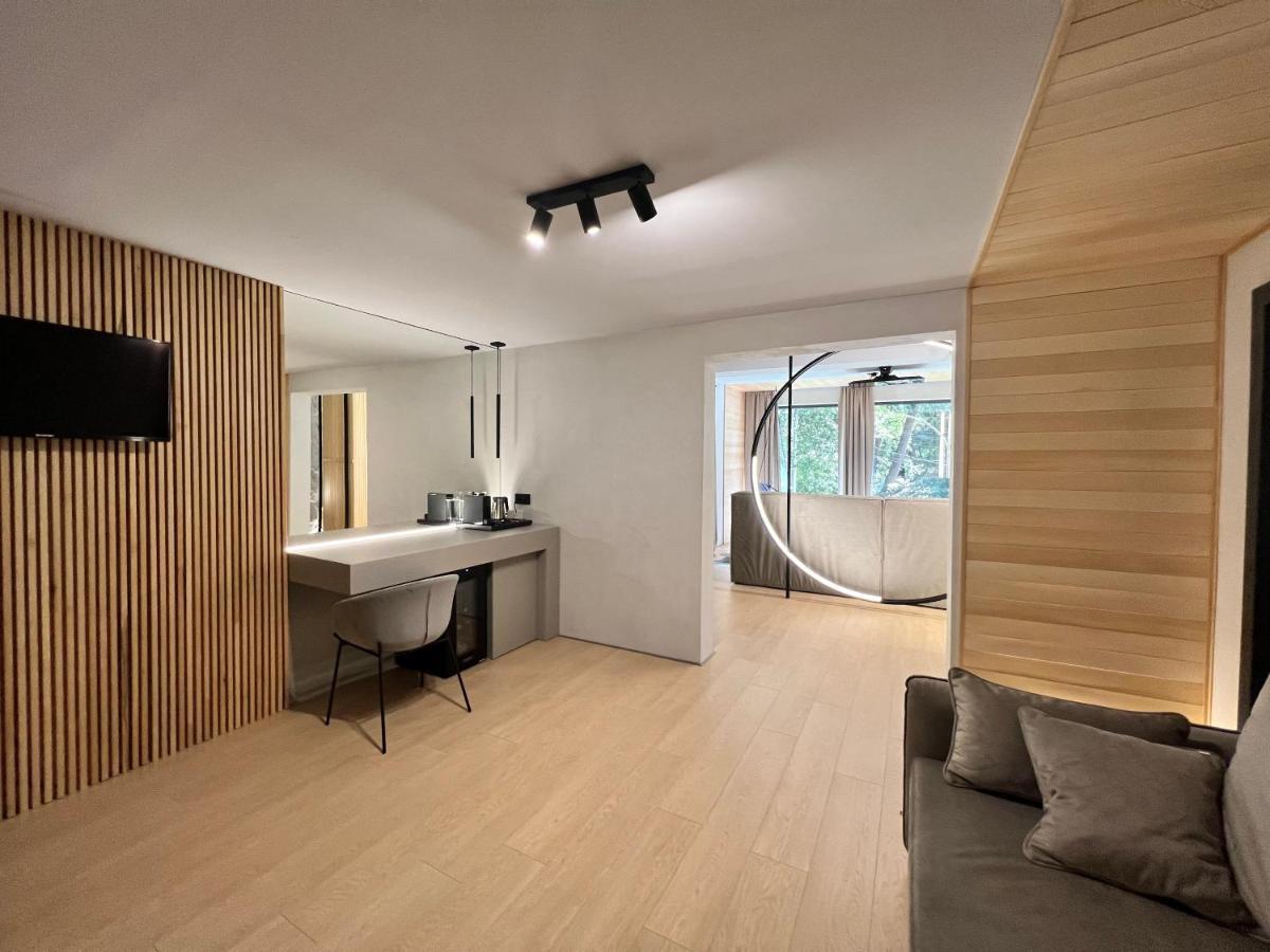 Garden Retreat Junior (Adults Only) Hotell Bran  Exteriör bild