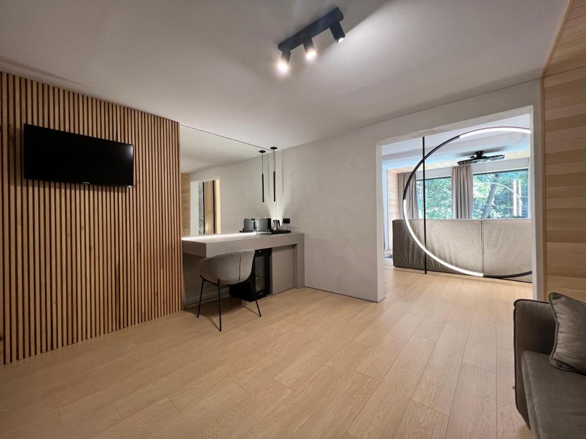 Garden Retreat Junior (Adults Only) Hotell Bran  Exteriör bild