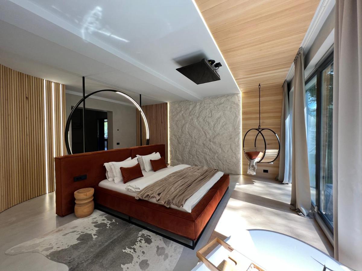 Garden Retreat Junior (Adults Only) Hotell Bran  Exteriör bild