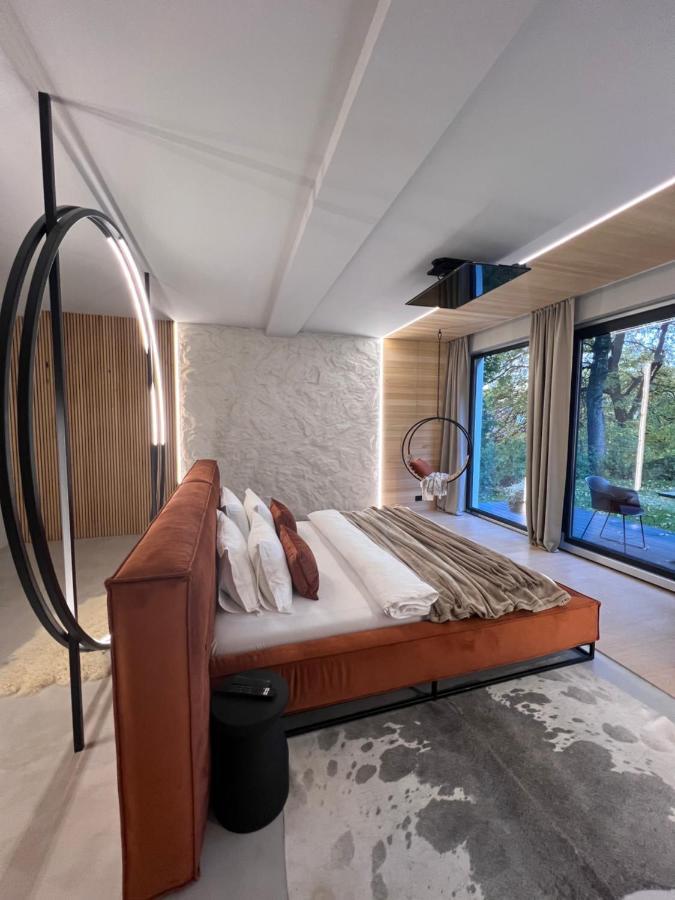 Garden Retreat Junior (Adults Only) Hotell Bran  Exteriör bild