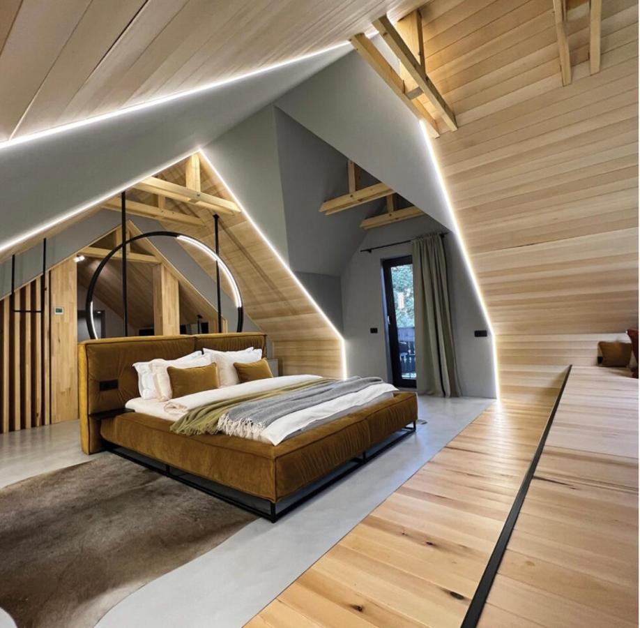 Garden Retreat Junior (Adults Only) Hotell Bran  Exteriör bild