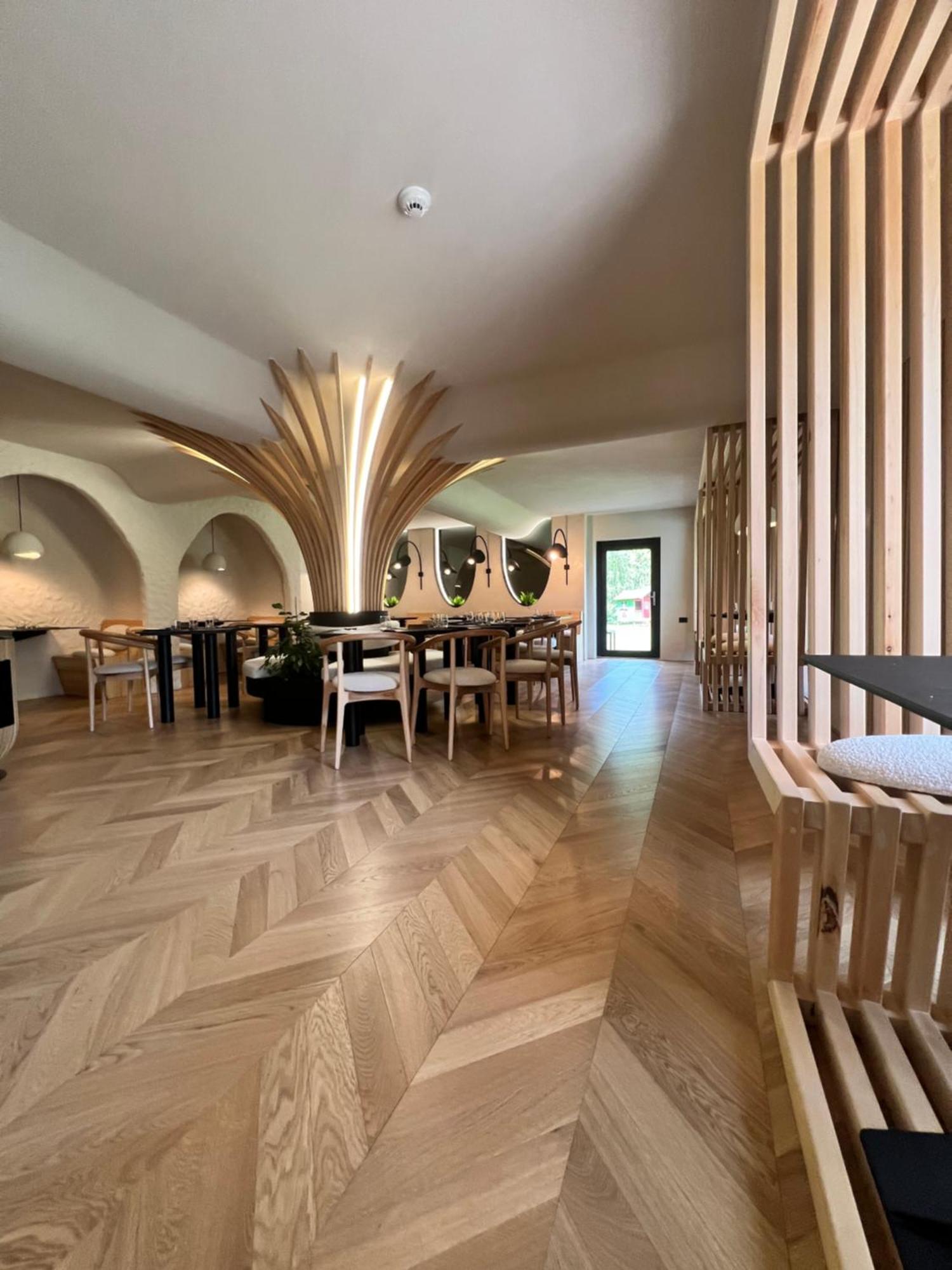 Garden Retreat Junior (Adults Only) Hotell Bran  Exteriör bild