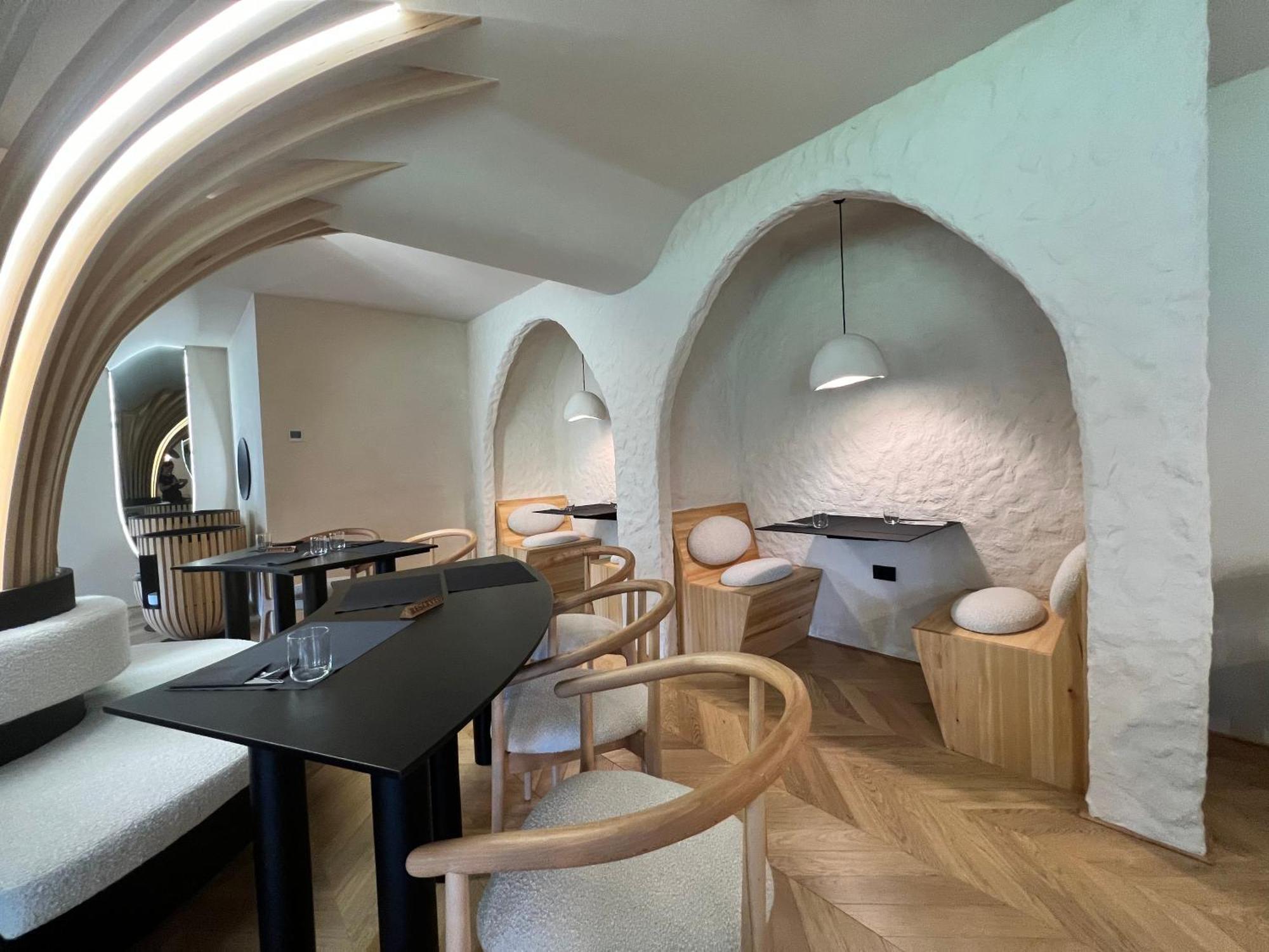 Garden Retreat Junior (Adults Only) Hotell Bran  Exteriör bild